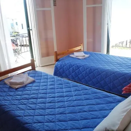 Nikolas Yiannis, Bay Sea View Apartamento