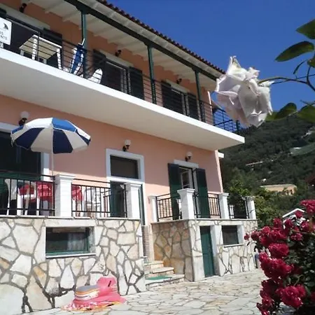 Nikolas Yiannis, Bay Sea View Apartamento Kalámi